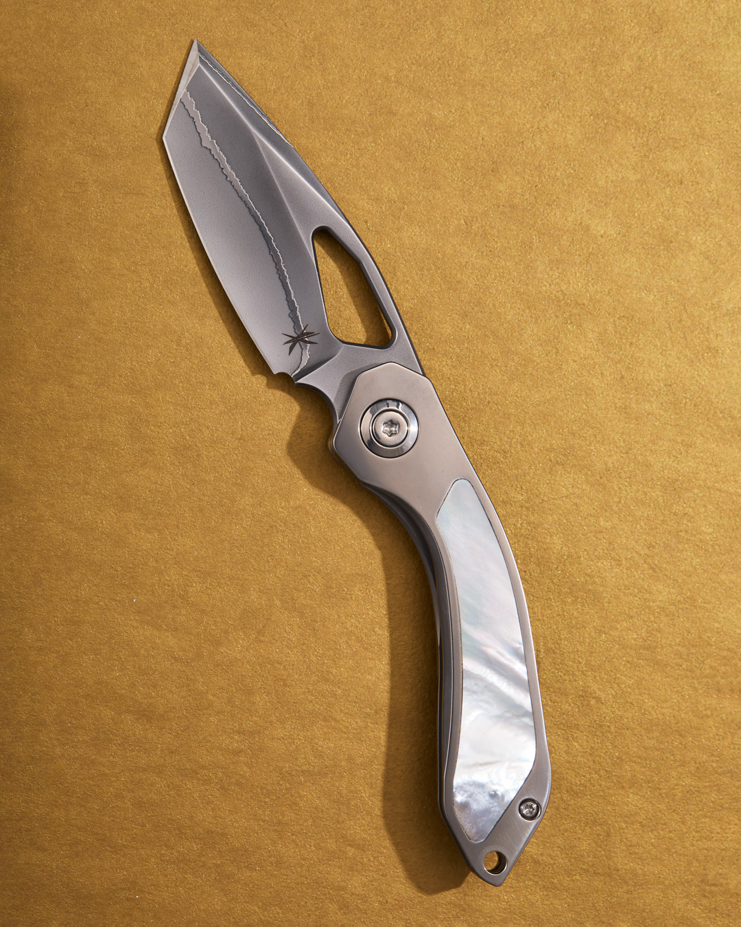 Keanison Knives Custom MAC Bull Terrier