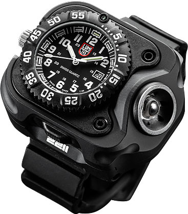 SureFire 2211 Luminox WristLight Rechargeable Variable