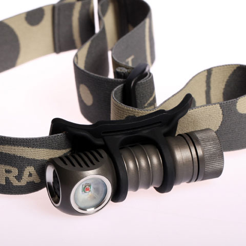 ZebraLight H502PR Photo Red AA Flood Headlamp, Cree Red XP-E LED